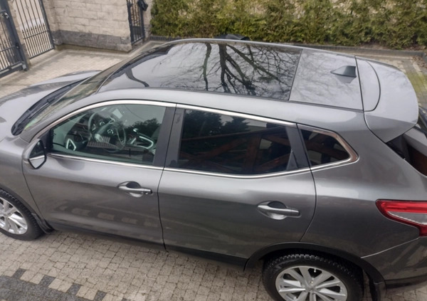 Nissan Qashqai cena 44999 przebieg: 165000, rok produkcji 2014 z Białystok małe 172